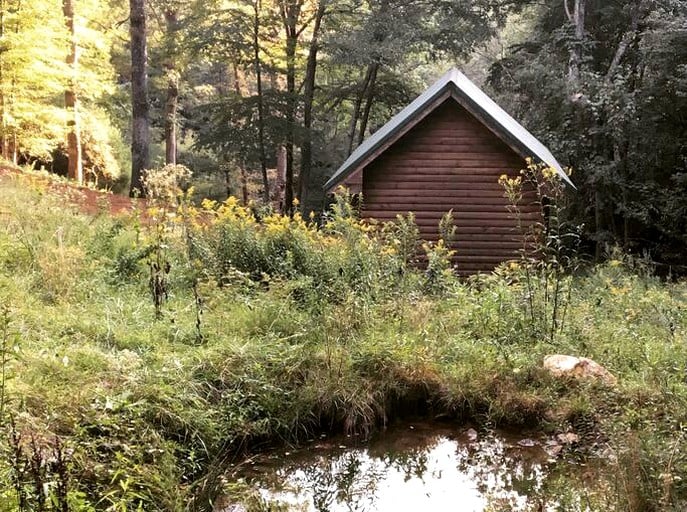 Cabins (Sparta, North Carolina, United States)