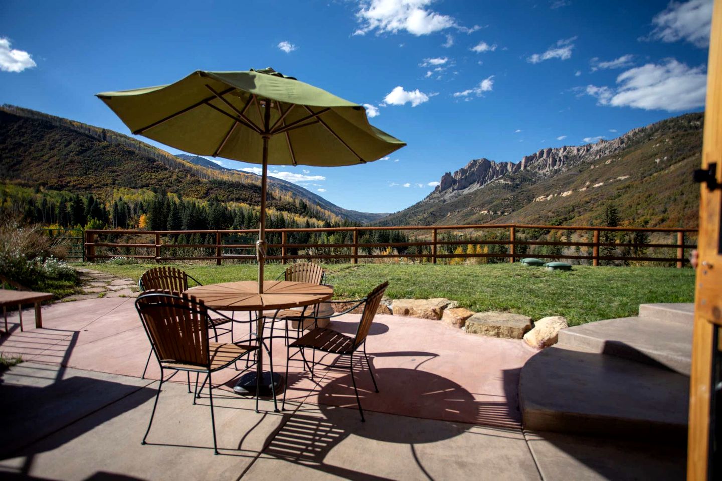Rustic, Private Log Cabin Lodge in the Wilderness of Colorado, Perfect for a Family Getaway