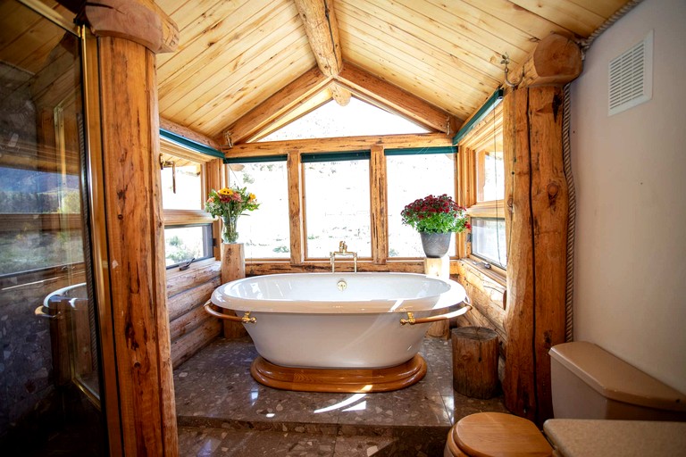 Log Cabins (United States of America, --, Colorado)