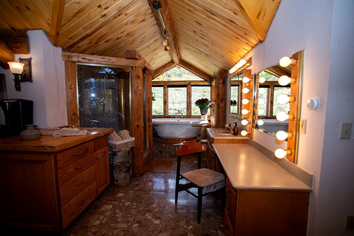 Rustic, Private Log Cabin Lodge in the Wilderness of Colorado, Perfect for a Family Getaway