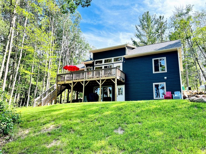 Cabins (United States of America, Stone Lake, Wisconsin)