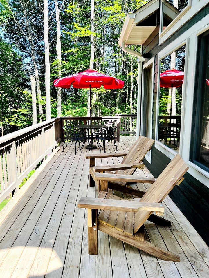 Outstanding Retreat with Dock, Game Space and Lake Views in Wisconsin