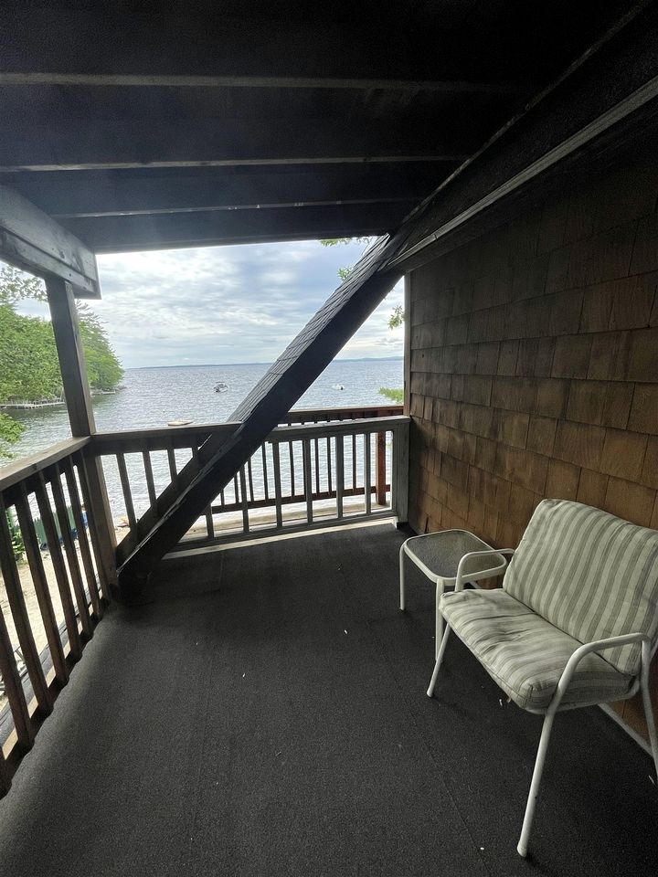 Rustic Pet-Friendly Cabin with Fire Pit on the Beach of Sebago Lake, Maine