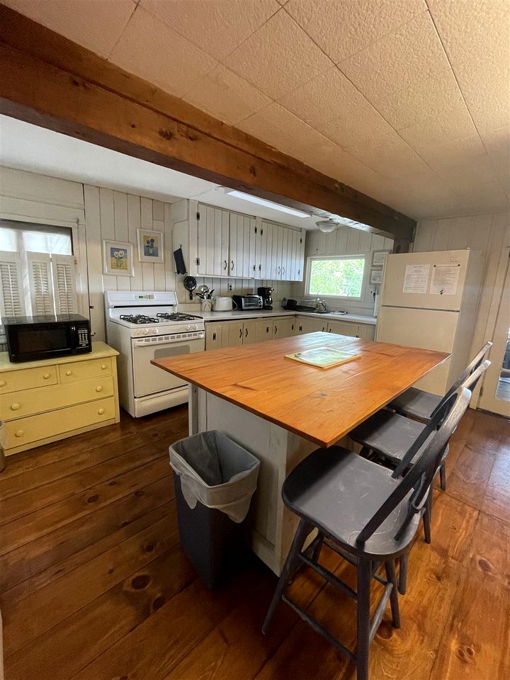 Rustic Pet-Friendly Cabin with Fire Pit on the Beach of Sebago Lake, Maine