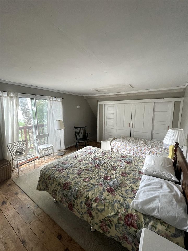 Rustic Pet-Friendly Cabin with Fire Pit on the Beach of Sebago Lake, Maine