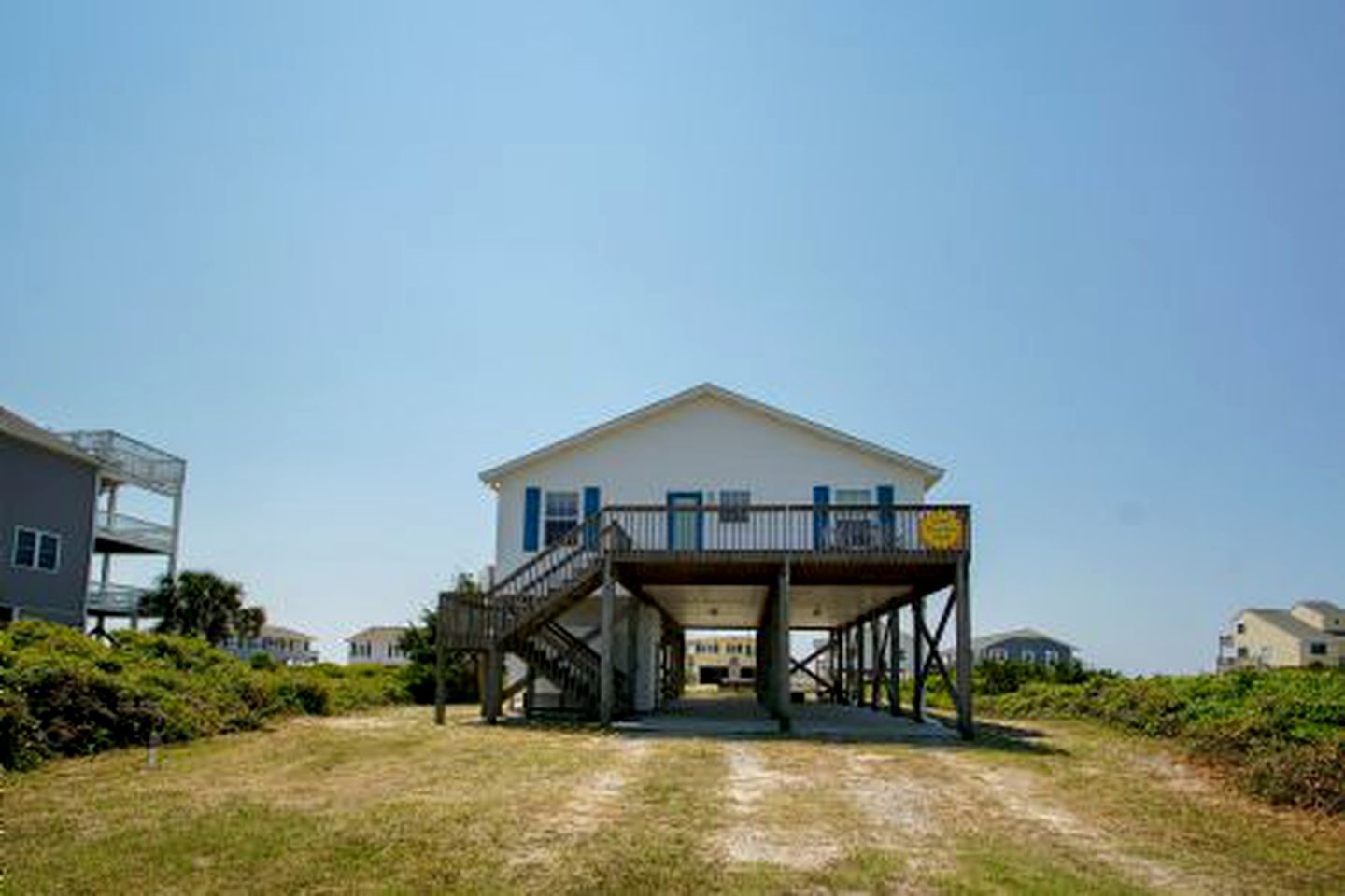 Oak Island Cottage near North Carolina's Intracoastal Waterway
