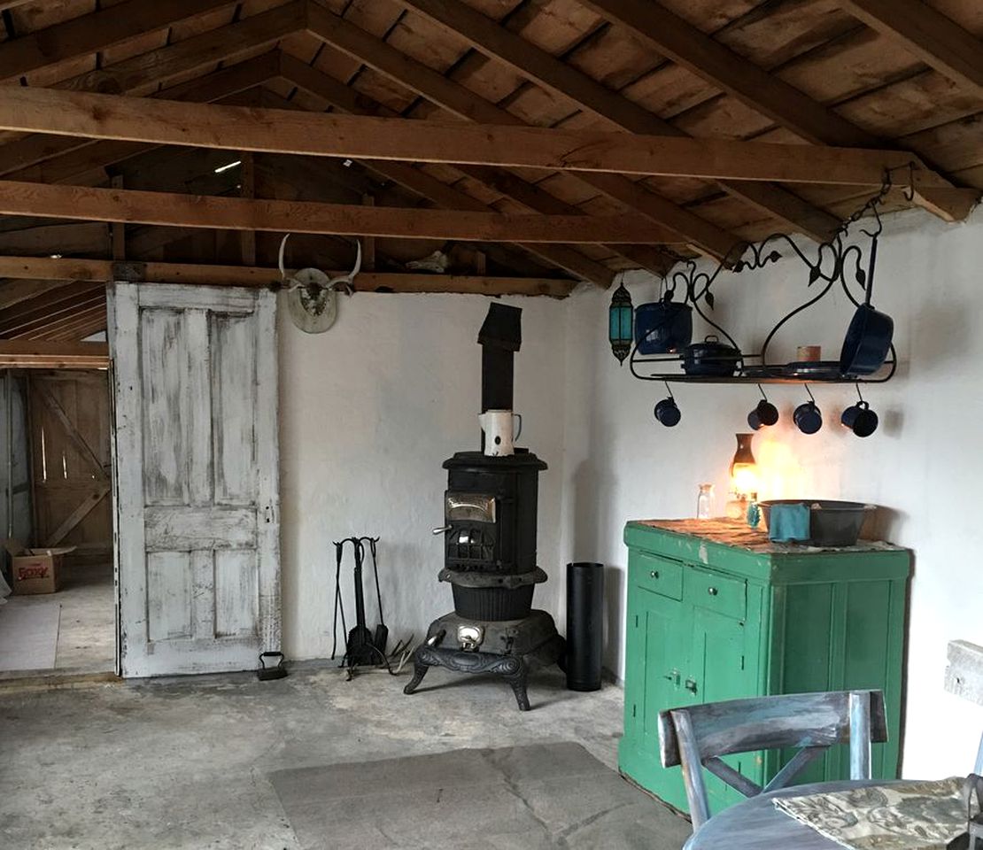 Creekside Cabin Rental Minutes from Yellowstone National Park in Gardiner, Montana