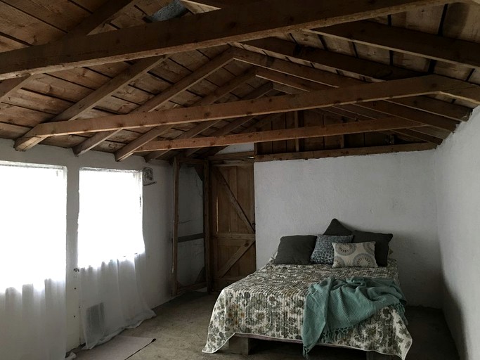 Cabins (Gardiner, Montana, United States)