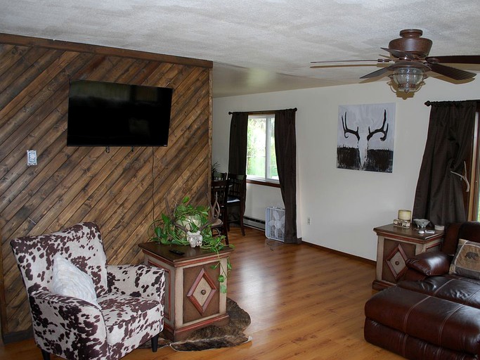 Vacation Rentals (Gardiner, Montana, United States)