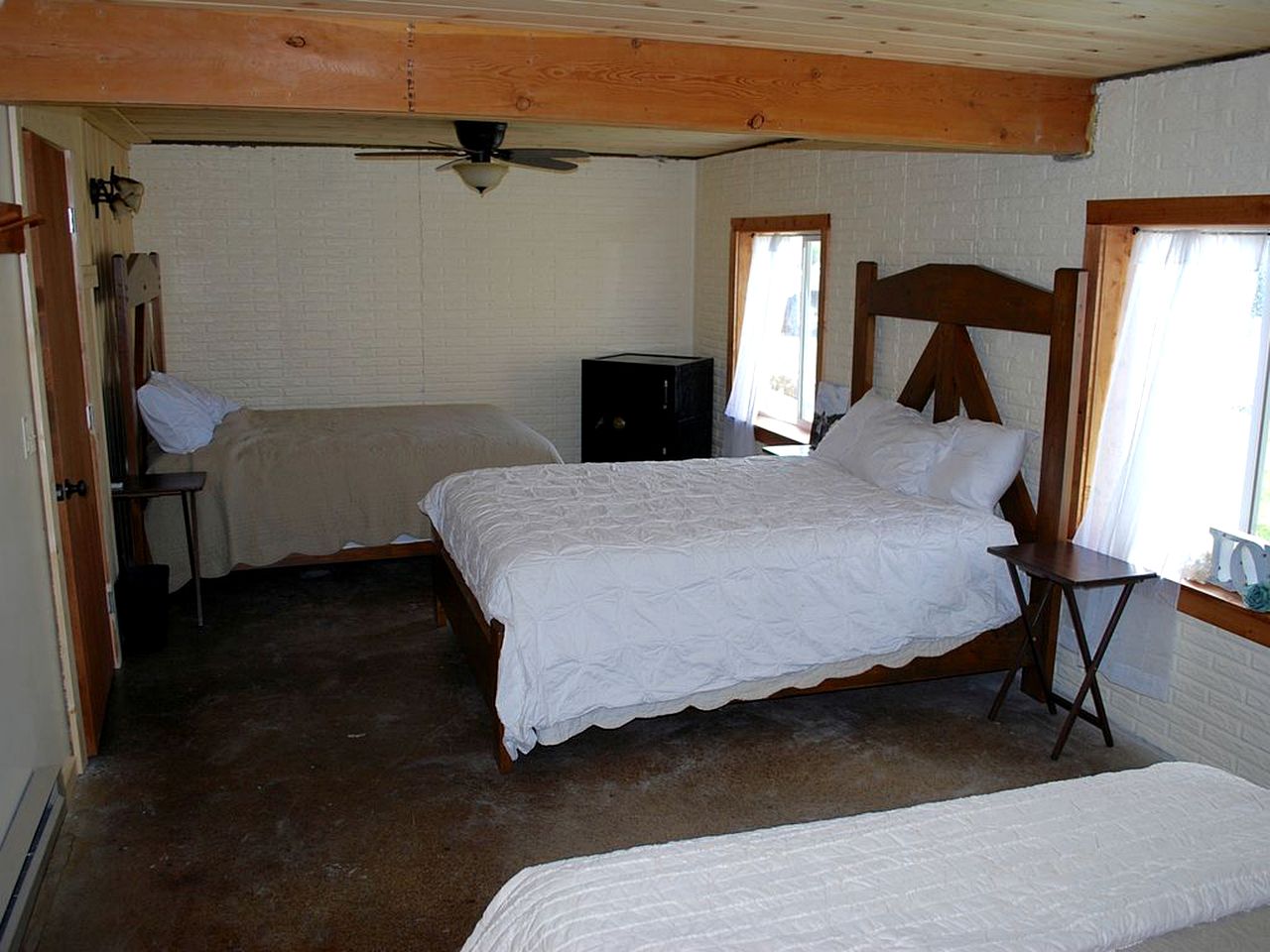 Spacious Family Cabin Rental near Yellowstone National Park in Montana