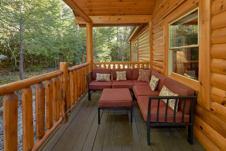 -- (United States, Cosby, Tennessee)