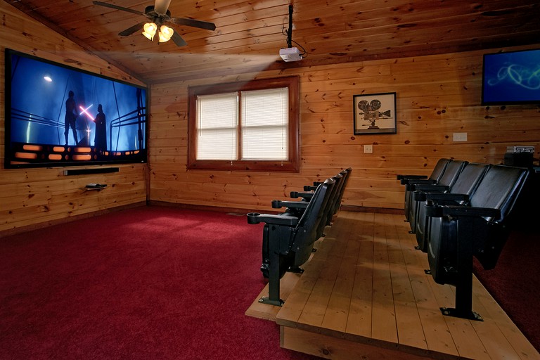 -- (United States, Cosby, Tennessee)