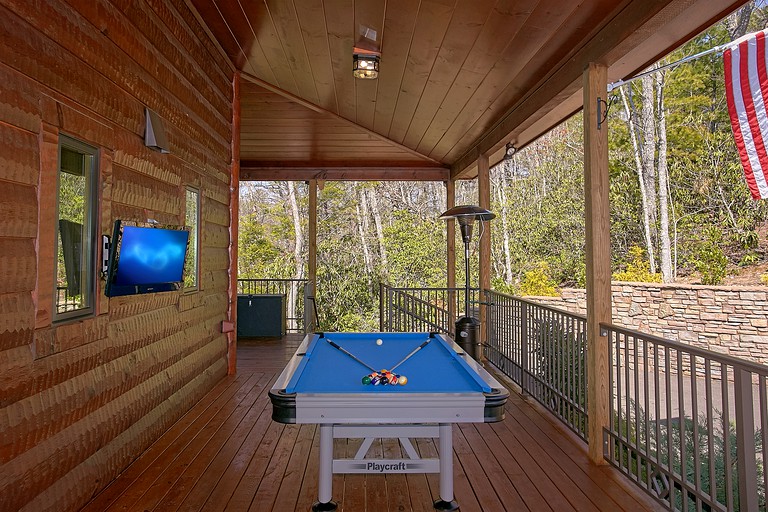 Cabin (Gatlinburg, Tennessee, United States)