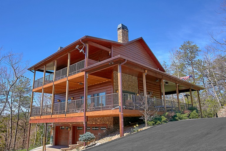 Cabin (Gatlinburg, Tennessee, United States)