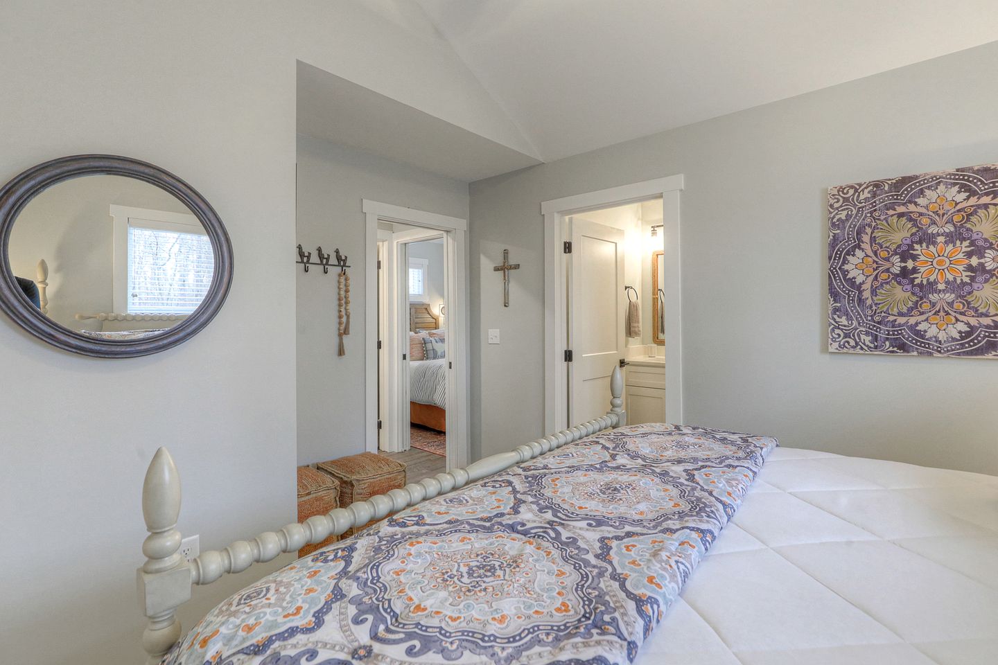 Incredible Cabin with Fire Pit and Great Vistas in Monteagle, Tennessee