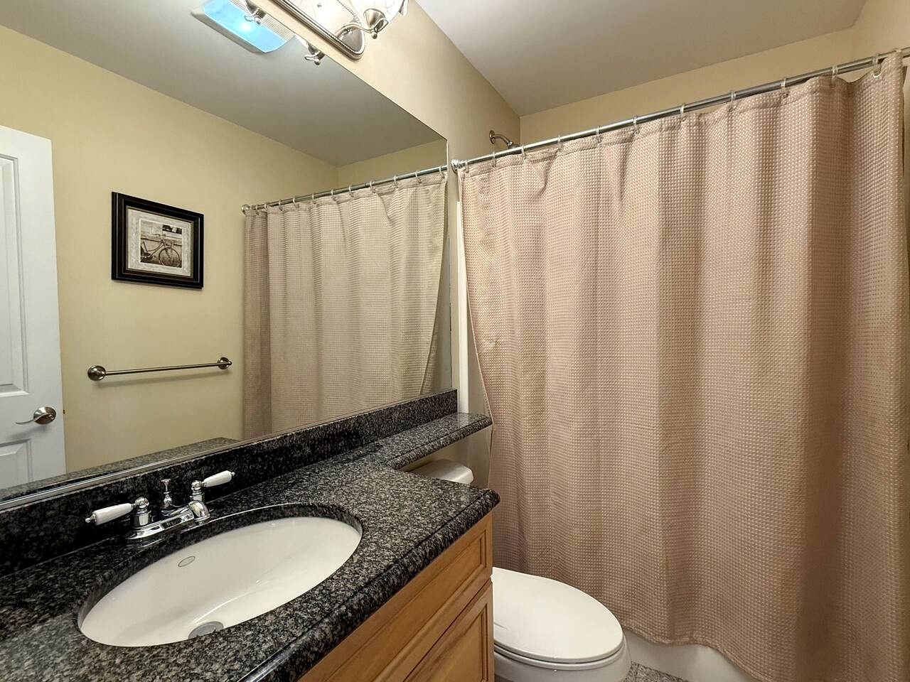 Luxury Side-by-Side Vacation Homes with Hot Tubs near Downtown North Conway, New Hampshire
