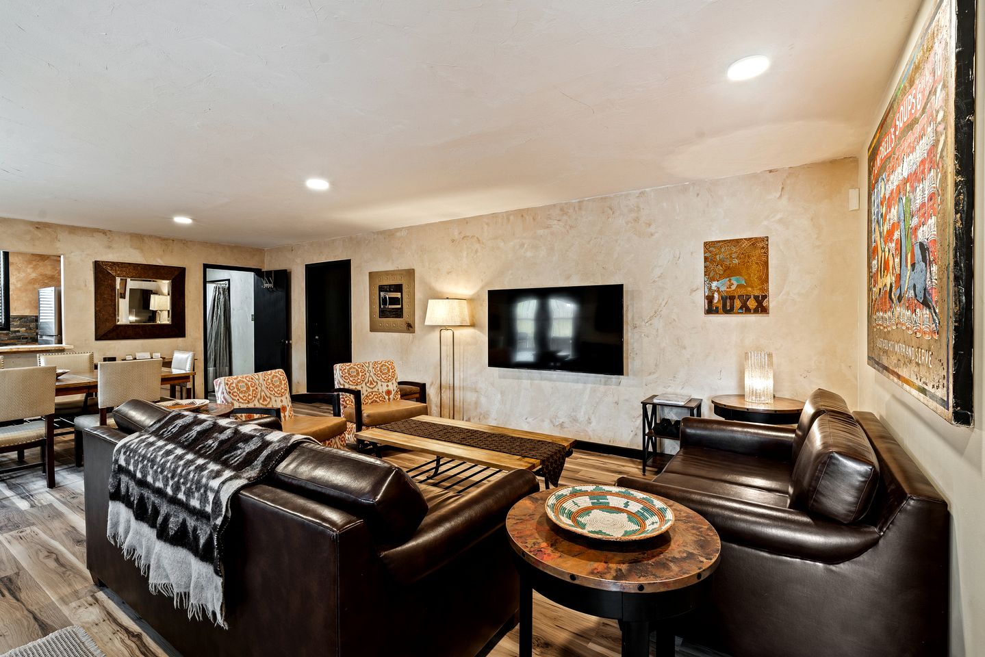 Newly Renovated Vacation Rental with Private Patio Near Glamping & RV Park in Taos, New Mexico