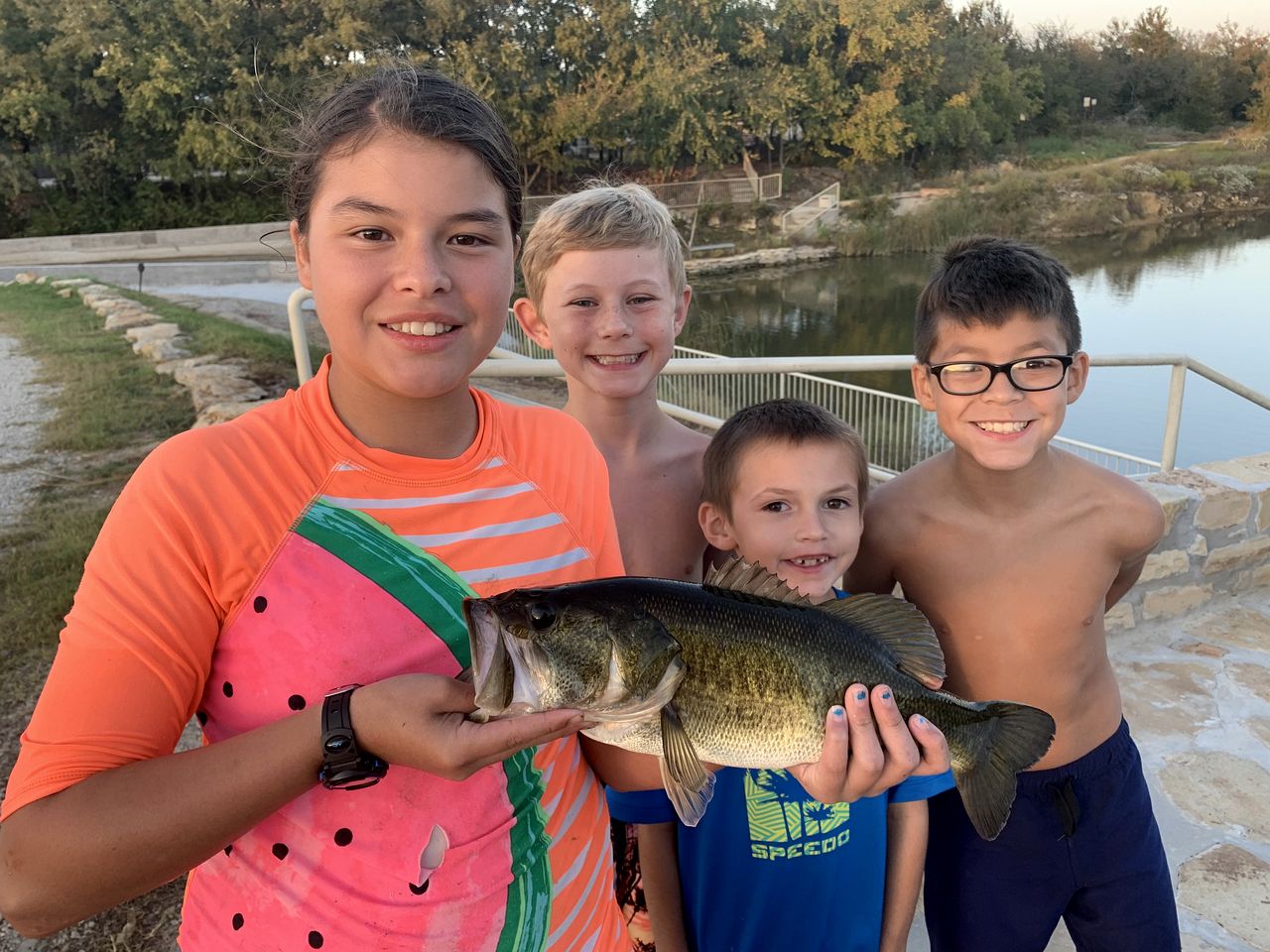 Lodge for Adventure Glamping for Families or Large Groups on Lake Godstone, Texas