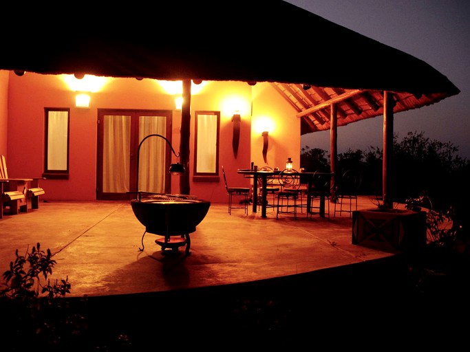 Huts (Phalaborwa, Limpopo, South Africa)