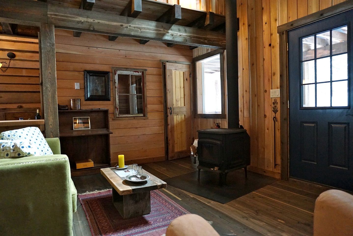 Vintage Canadian-Themed Cabin Nestled next to a Mountain Creek near Nelson, British Columbia