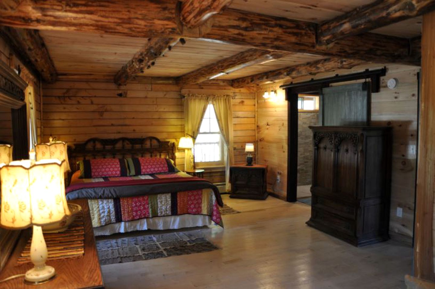 Gorgeous Wheelchair-Accessible Bed and Breakfast in St. Johnsville, New York