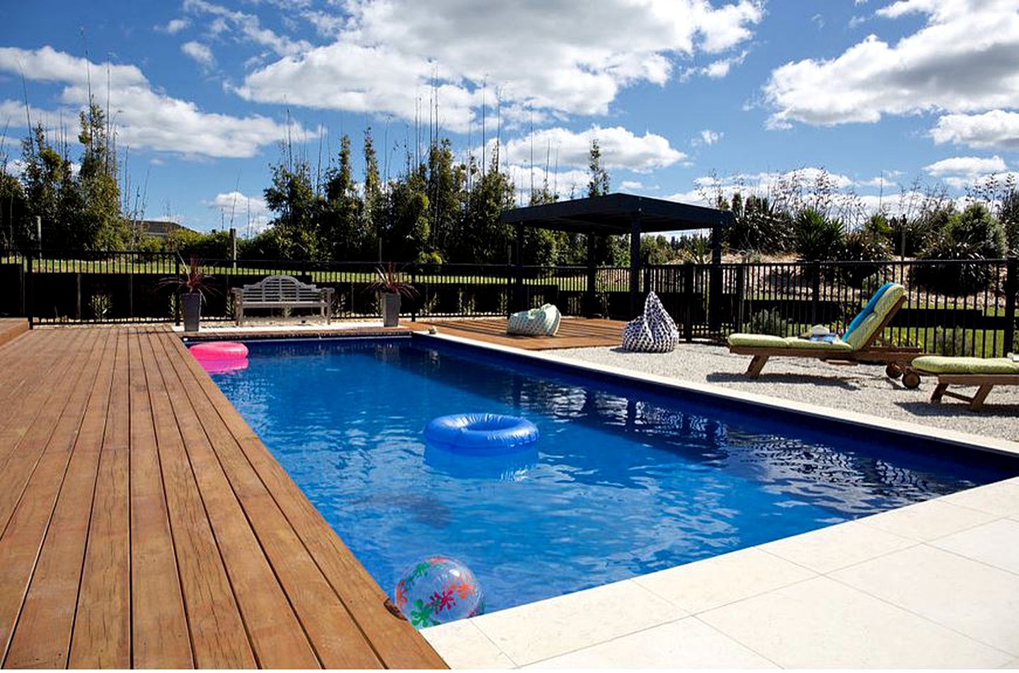 Luxury Vacation Accommodation for Four Guests near KeriKeri, North Island