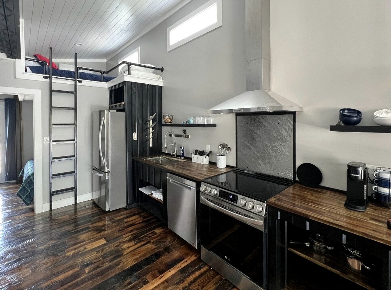 Tranquil Cottage with Great Forest Sights in Danville, Kentucky