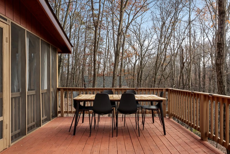 Cabins (United States of America, Hedgesville, West Virginia)
