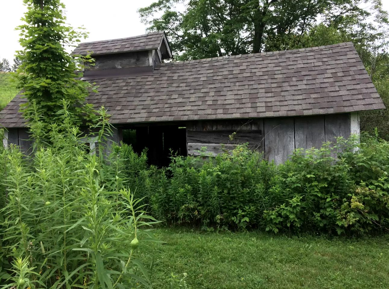 Rustic Barn Rental for a Secluded Vacation near Bramley Mountain Trail in New York