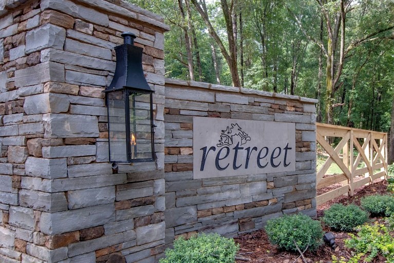 Tree Houses (United States of America, Scottsboro, Alabama)