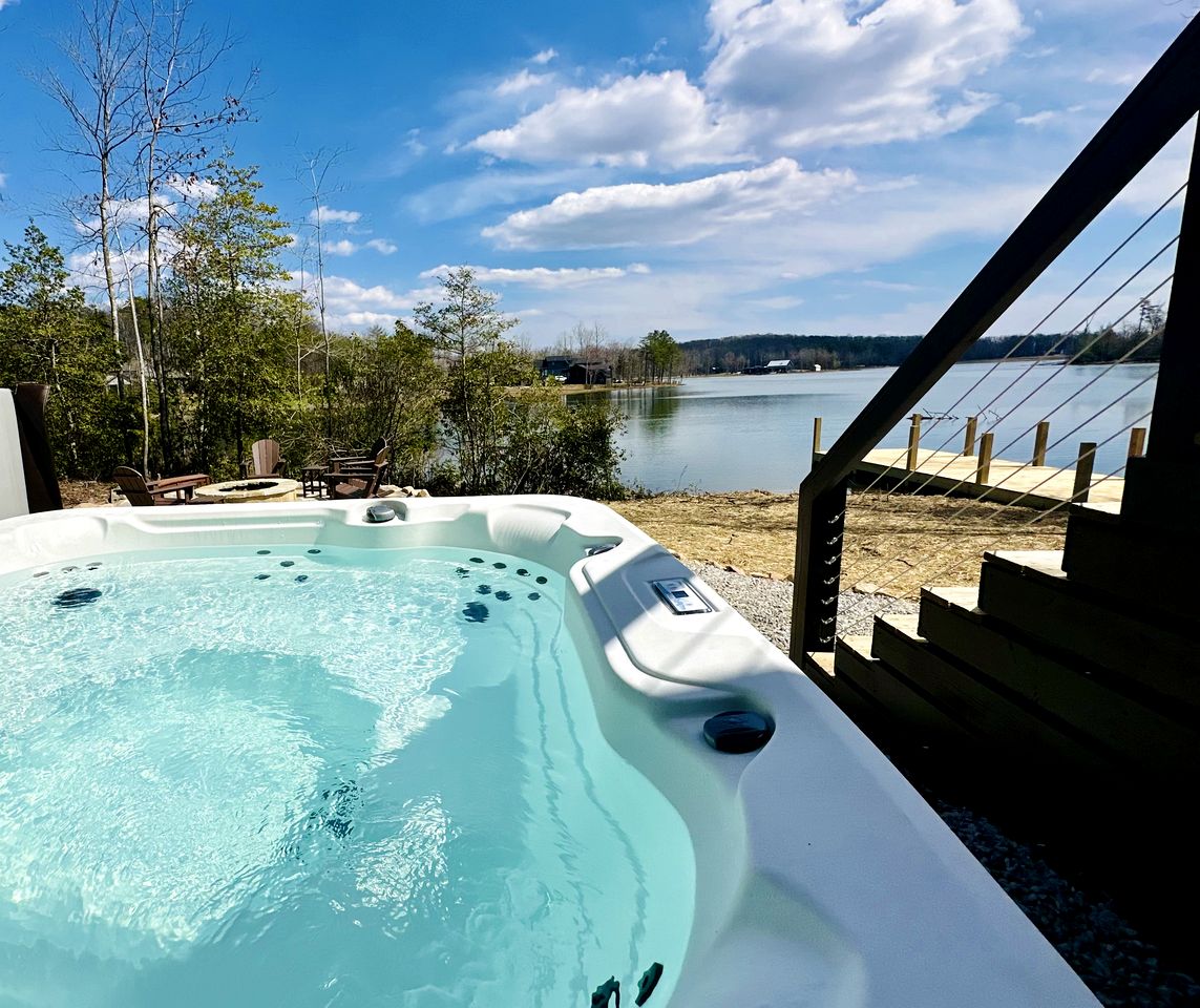 Lofted Tiny Retreat with Private Lake Dock and Spa in Tennessee