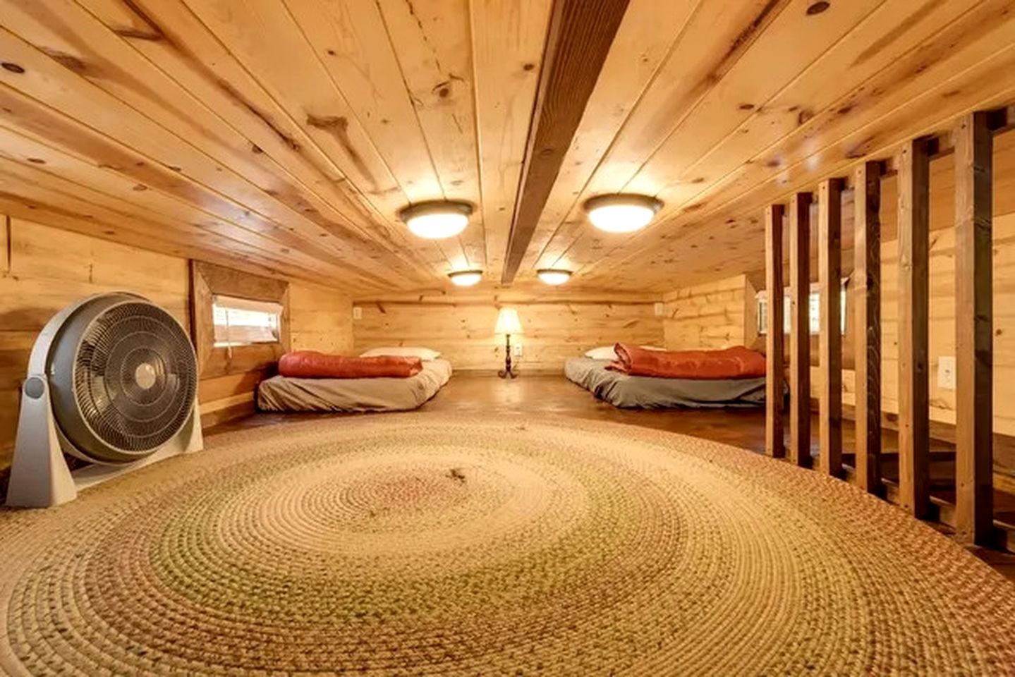 Chic Cabin Stay with Loft, Pool Access & Outdoor Fire Pit in Branson, Missouri