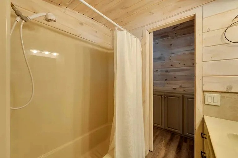 Cabins (United States of America, Branson, Missouri)