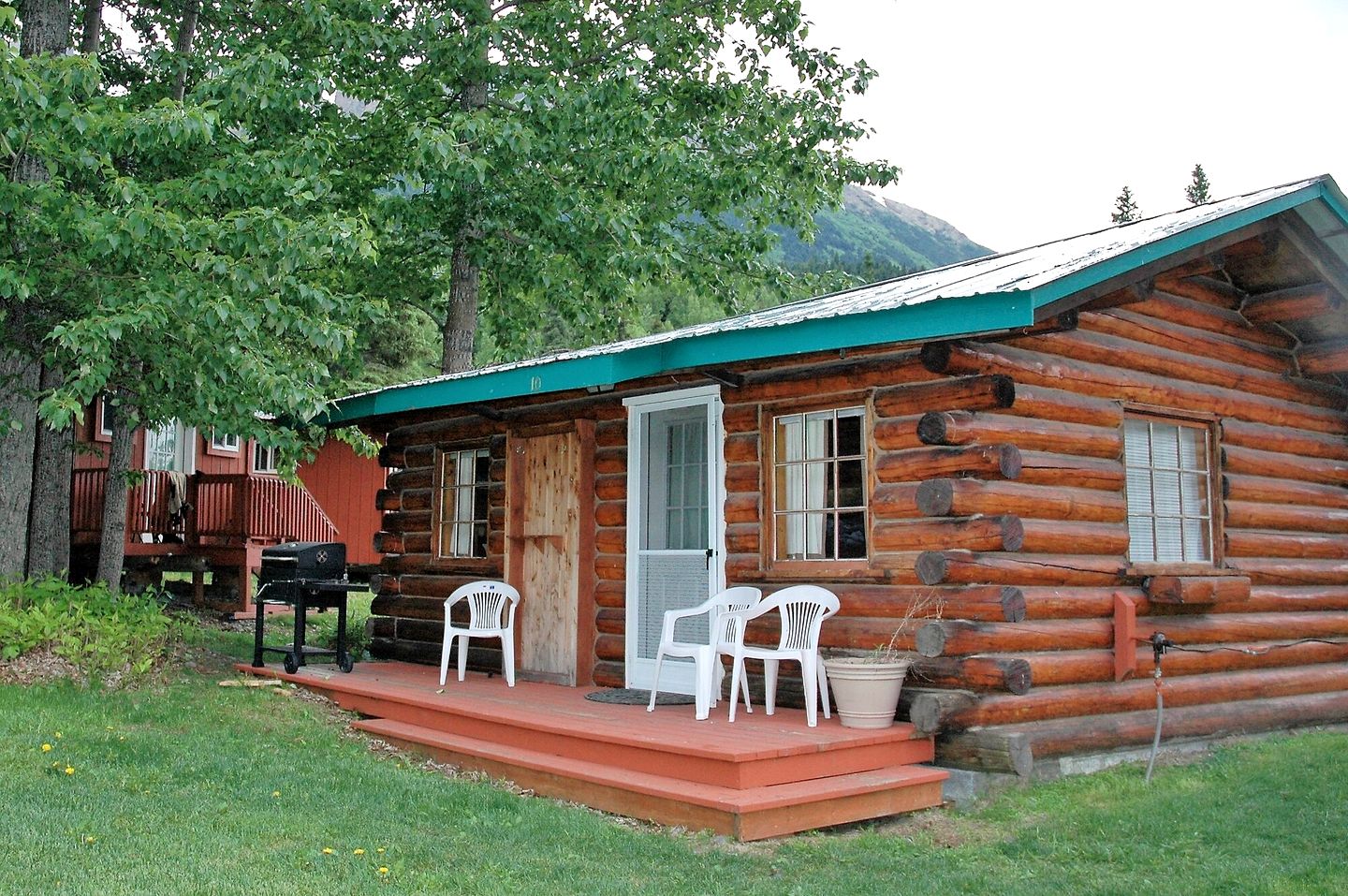 Log Cabins (United States of America, Cooper Landing, Alaska)