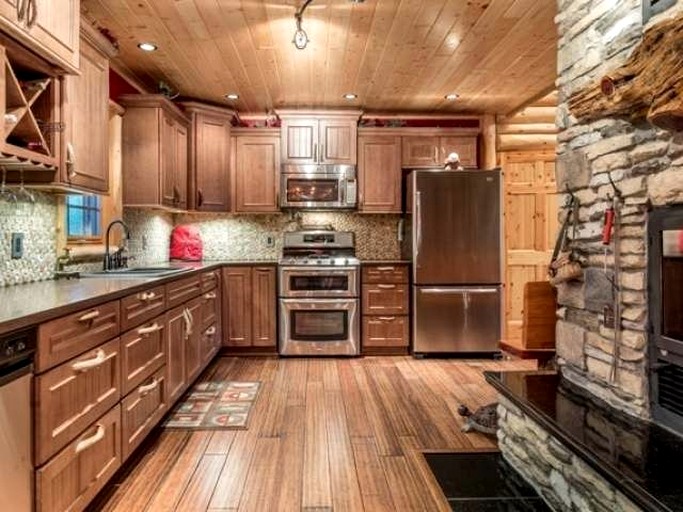 Log Cabins (United States of America, Hazelhurst, Wisconsin)