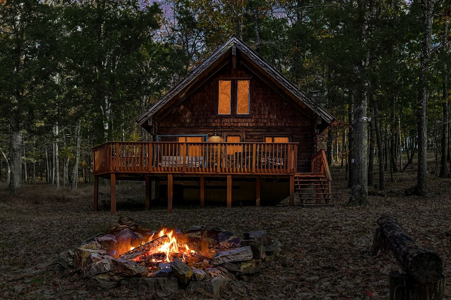 Log Cabin with Hot Tub, Fire Pit and Spacious Deck Nestled in the Woods of Great Cacapon, WV