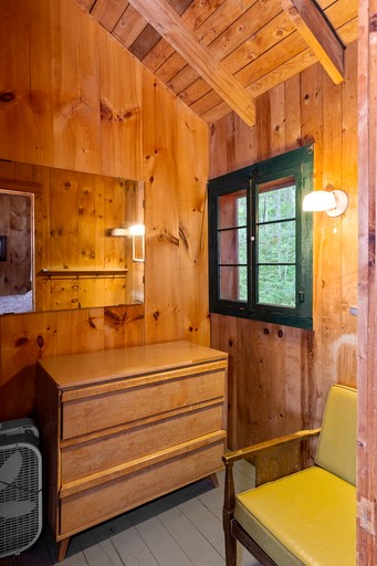 Cabins (United States of America, Lyme, New Hampshire)