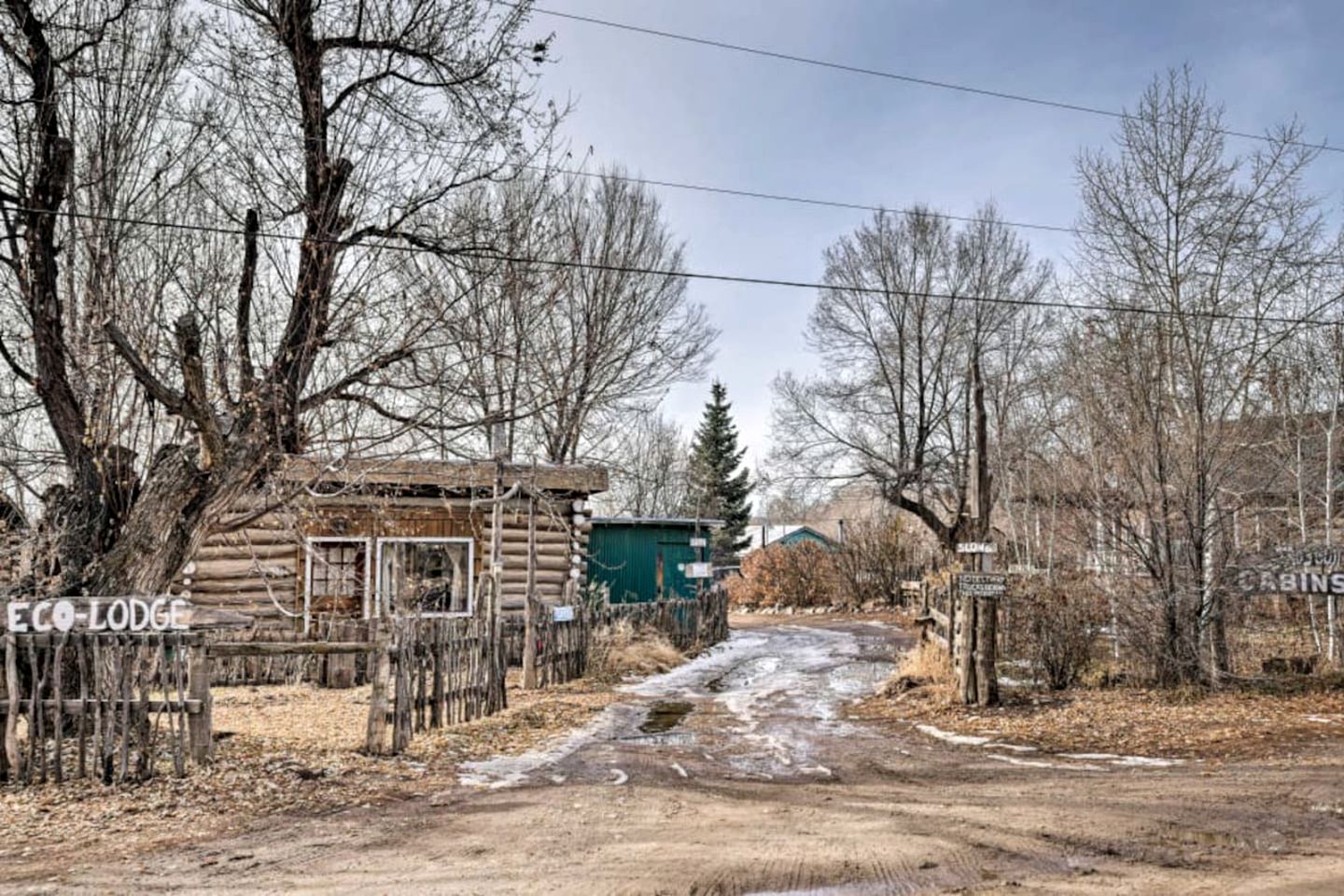 Rustic Log Cabin on Eco-Friendly Farm near Taos, New Mexico