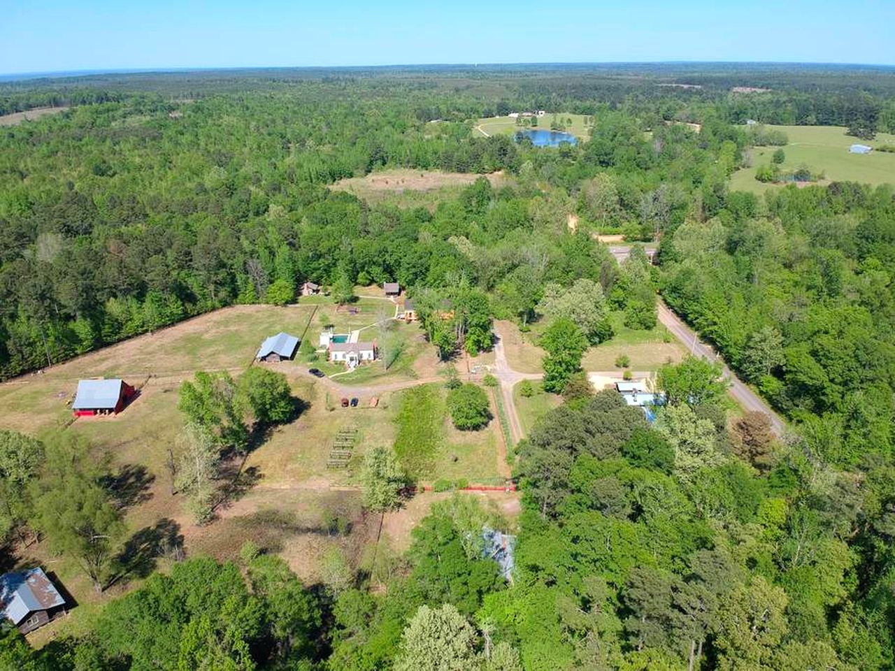 Log Cabin Rental on a Farm in Historic Washington State Park, Arkansas