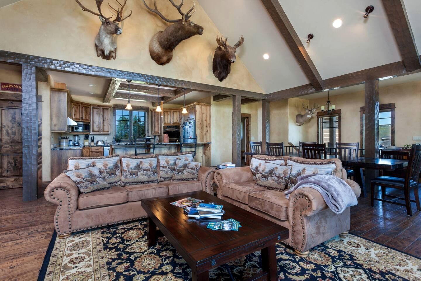 Amazing Log Cabin Rental with Pool Table in the Mountains in West Glacier, Montana