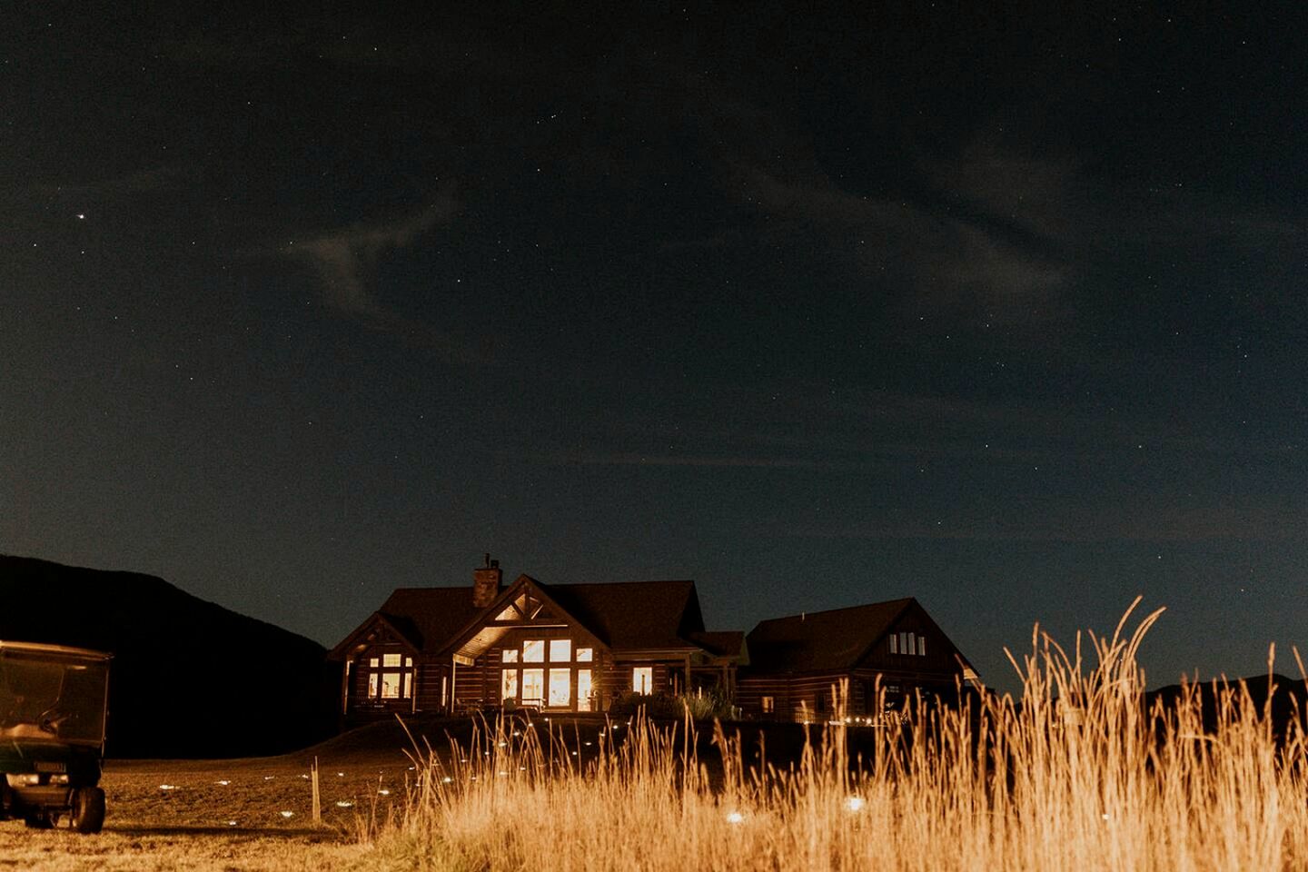 Amazing Log Cabin Rental with Pool Table in the Mountains in West Glacier, Montana