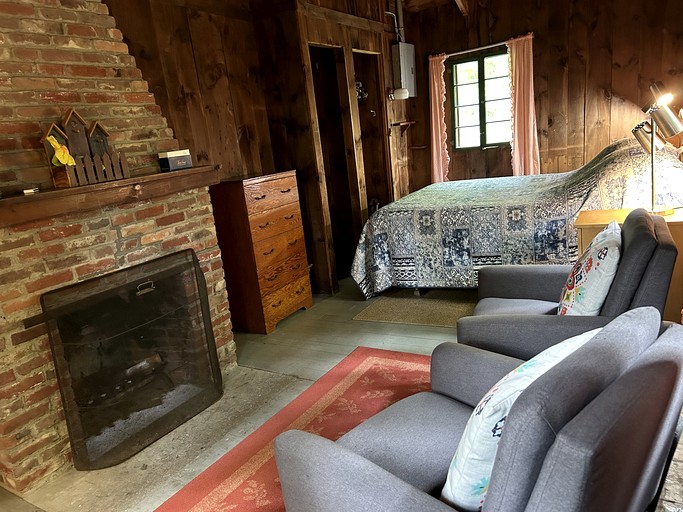 Cabins (United States of America, Lyme, New Hampshire)