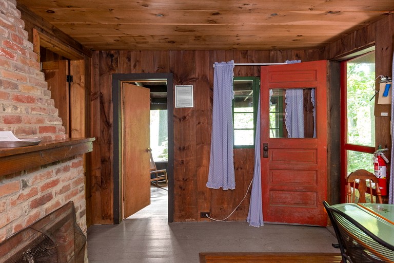 Cabins (United States of America, Lyme, New Hampshire)
