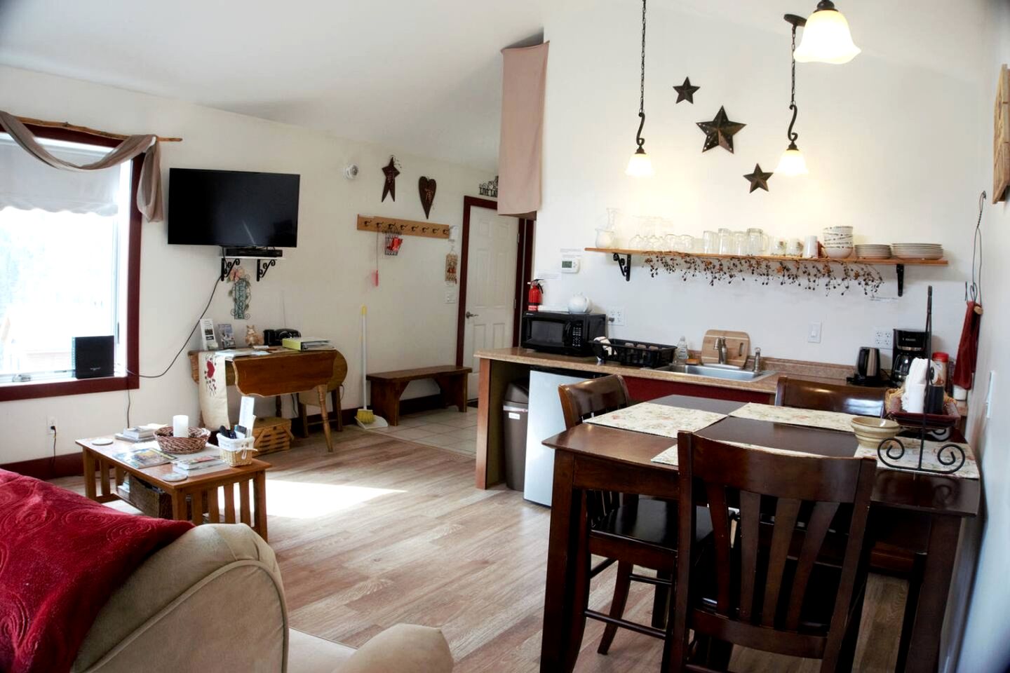 Handicapped Accessible Log Cabin Rental near Smugglers' Notch Park, Vermont