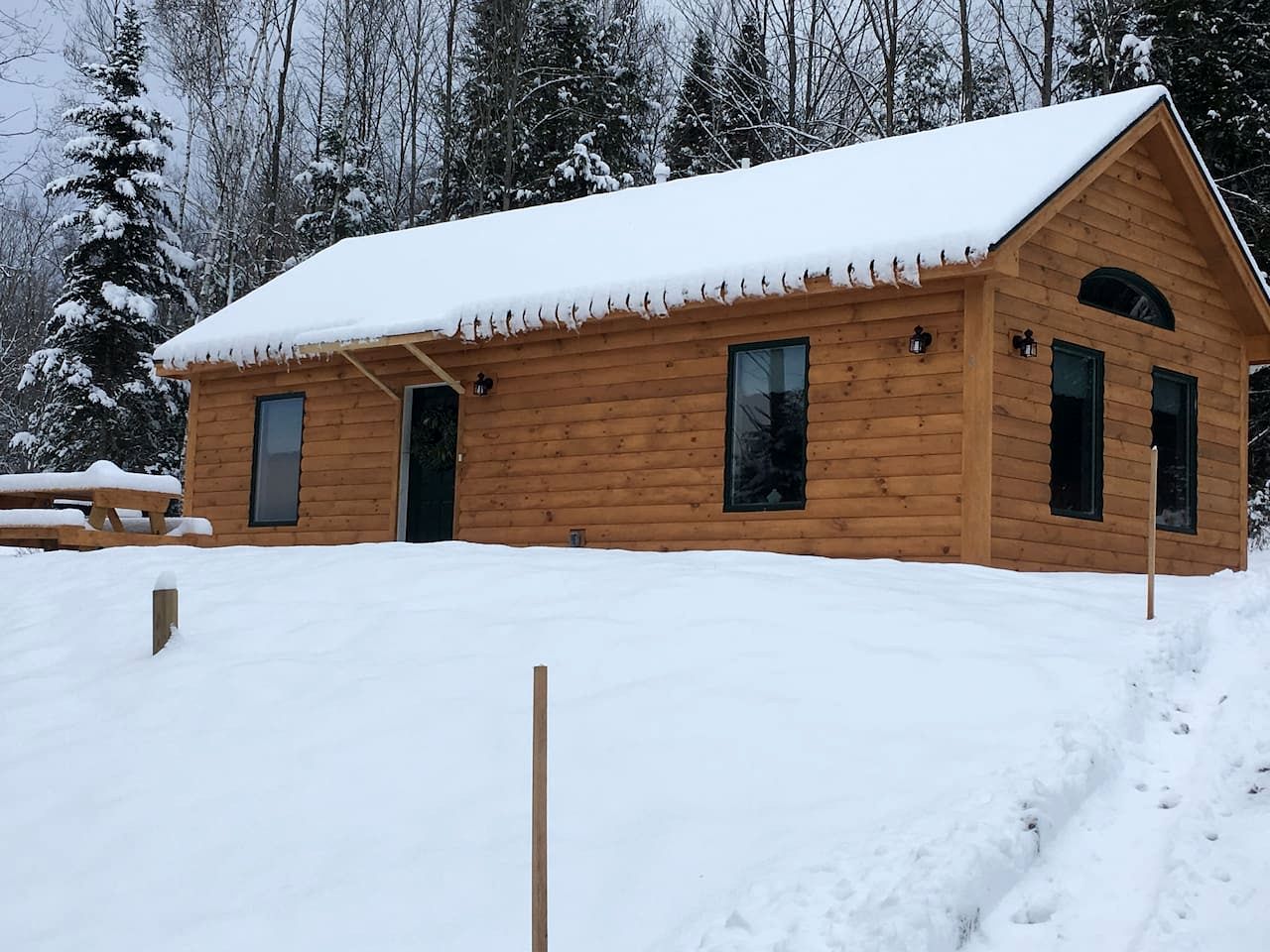 Handicapped Accessible Log Cabin Rental near Smugglers' Notch Park, Vermont