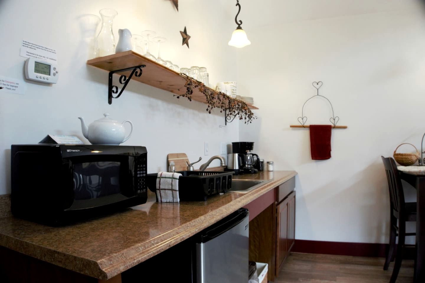 Handicapped Accessible Log Cabin Rental near Smugglers' Notch Park, Vermont