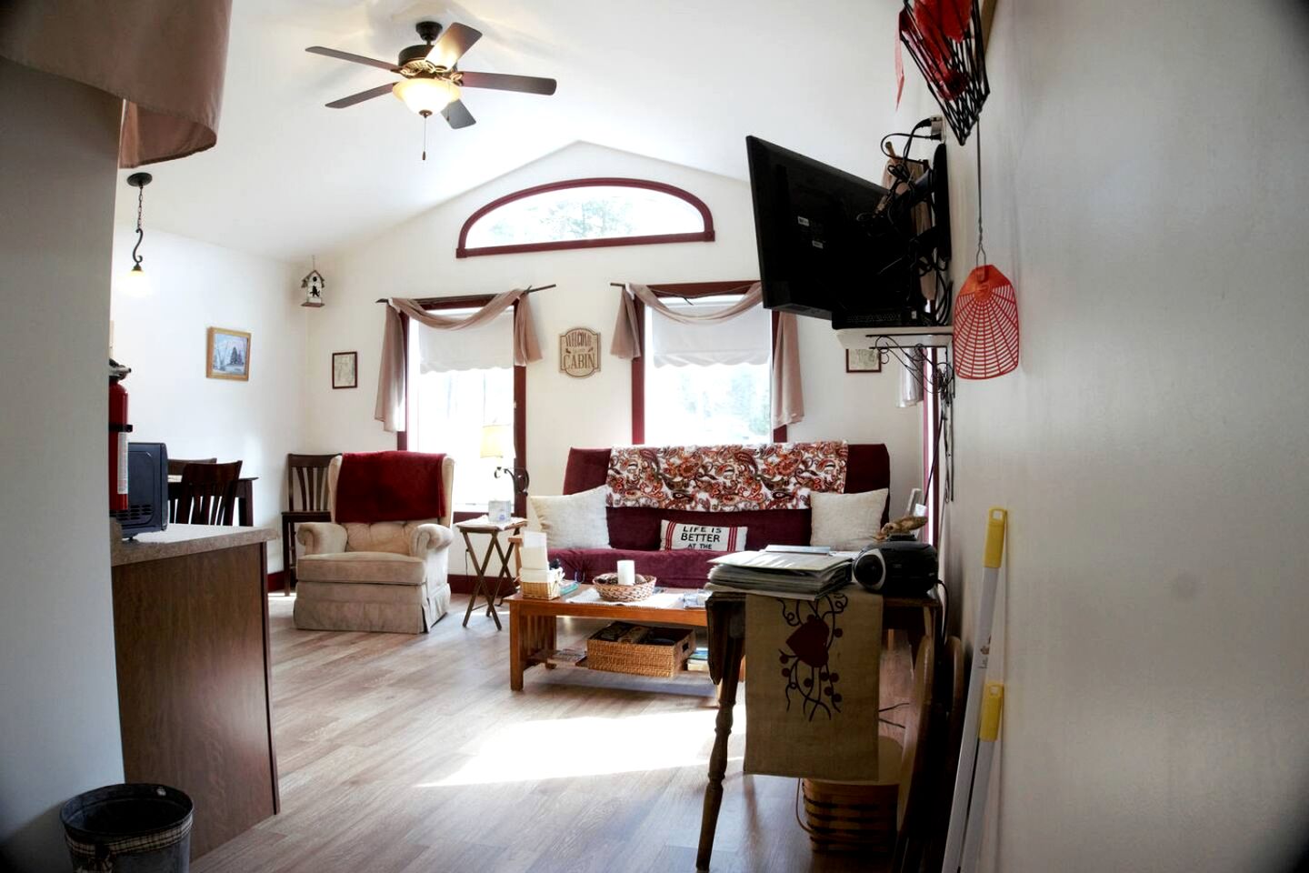 Handicapped Accessible Log Cabin Rental near Smugglers' Notch Park, Vermont