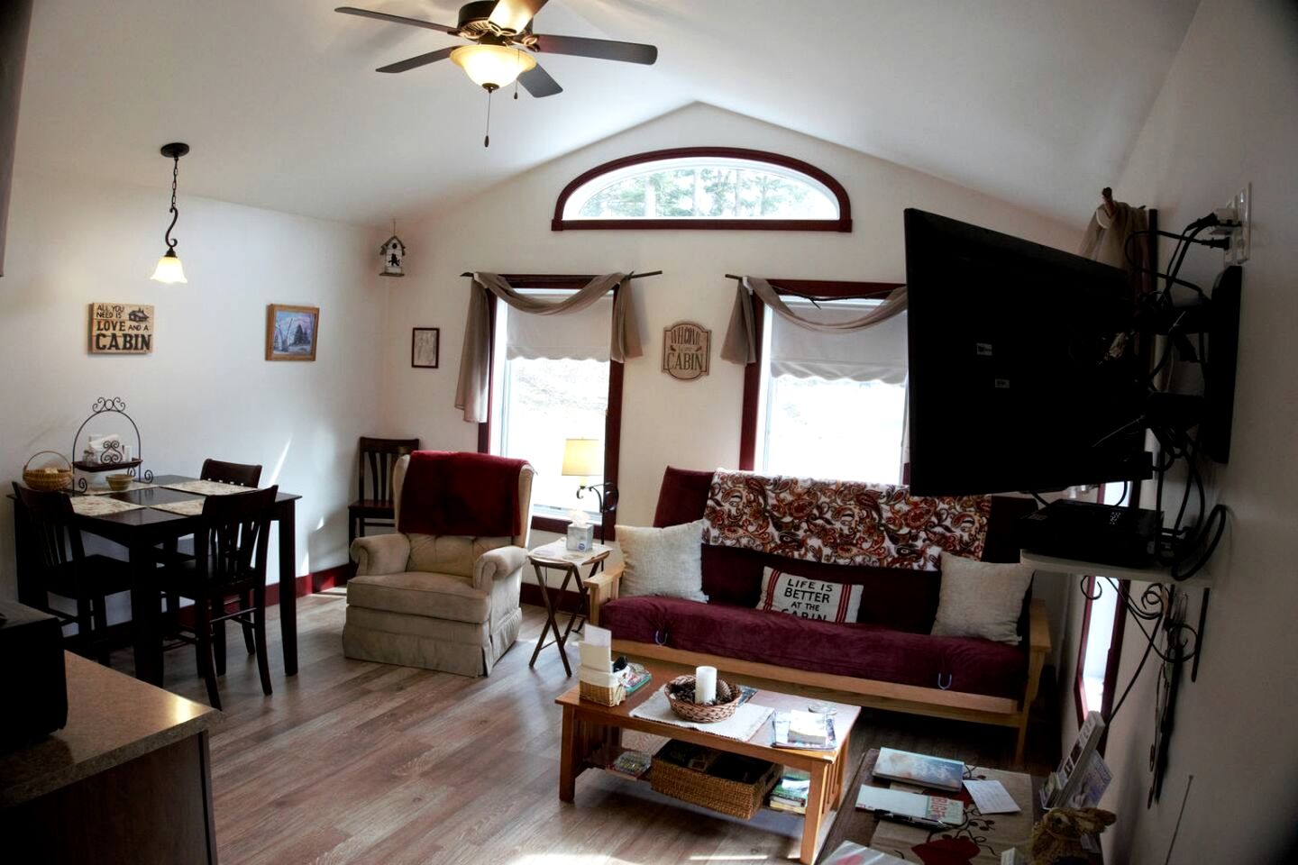 Handicapped Accessible Log Cabin Rental near Smugglers' Notch Park, Vermont