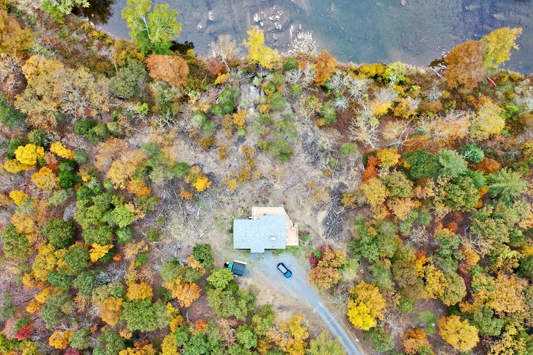 Cabins (United States of America, Great Cacapon, West Virginia)