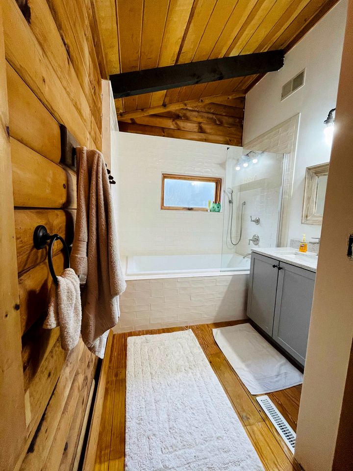 Secluded, Solar Powered Log Cabin on the Great Cacapon River, Perfect for Large Group Getaways to the West Virginia Wilderness
